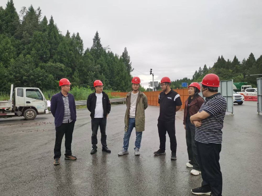 黎強(qiáng)帶隊開展國慶節(jié)前安全檢查